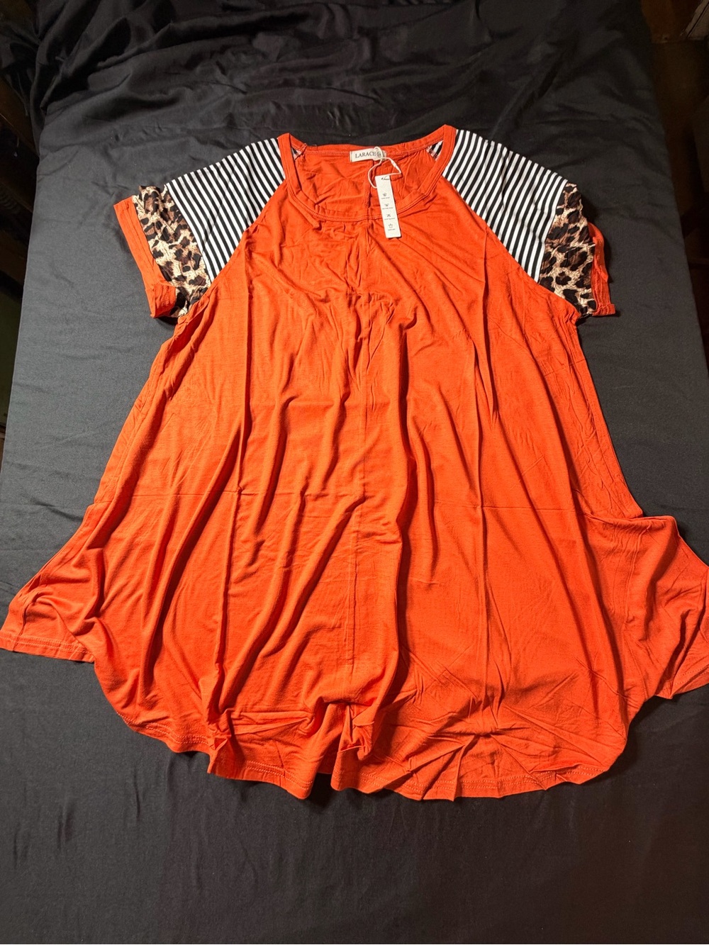 Larace Orange Raglan Sleeve Womens Top with Stripe and Leopard Accents